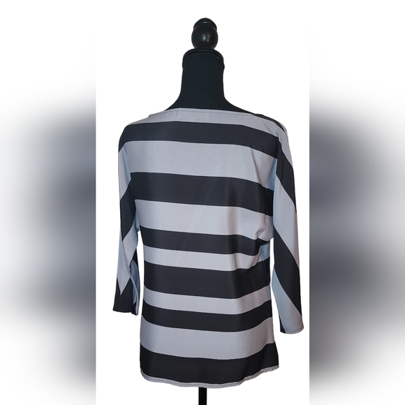 LOFT Ann Taylor Gray Blouse - Picture 2 of 5